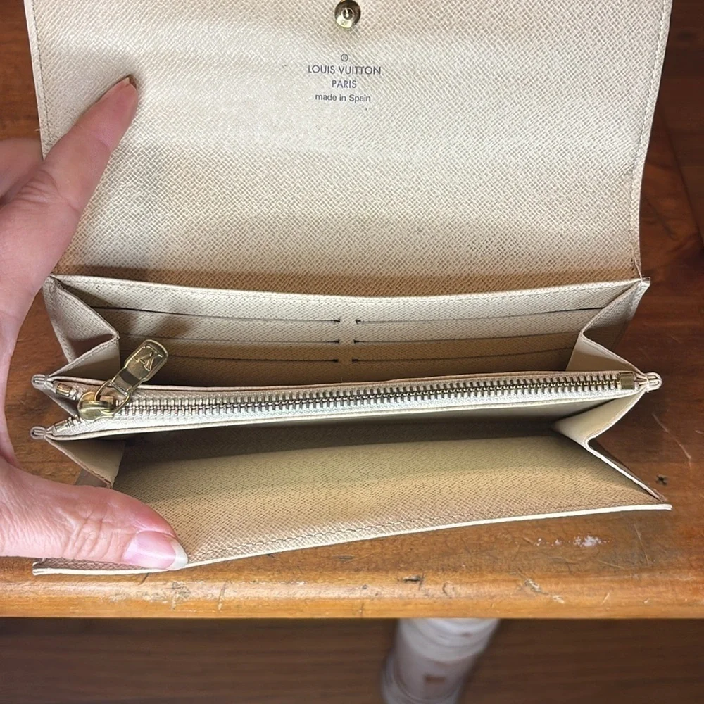 Louis Vuitton Damier Azure Sarah Wallet